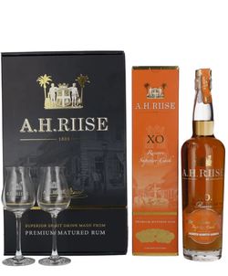 A.H. Riise Dárkové balení A.H.Riise XO Reserve 40% 0,7l + 2 degustační skleničky