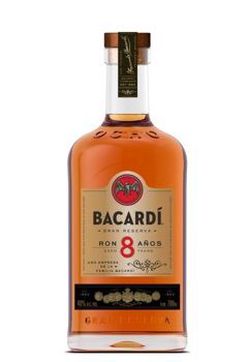 Bacardi 8 YO 40% 0,7l